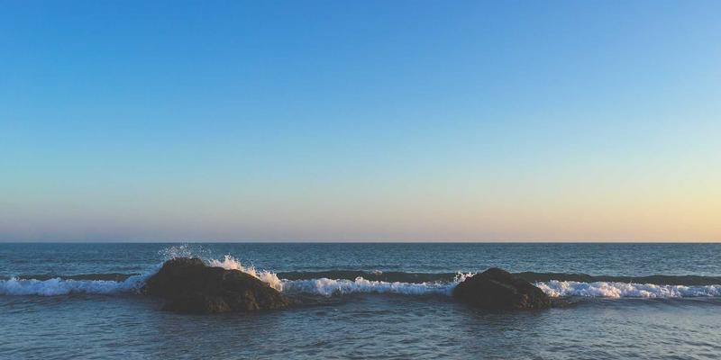 男性时尚50：融合日式风格与禅意设计的现代男性护理新哲学