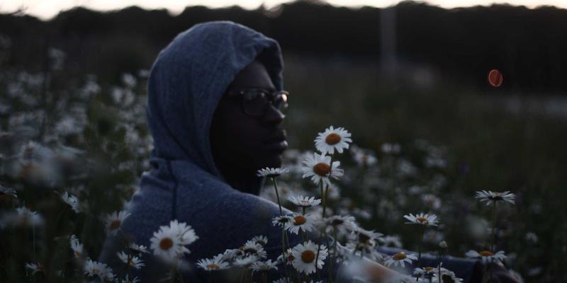 男性时尚新境界：禅意设计与日式风格的穿搭指南