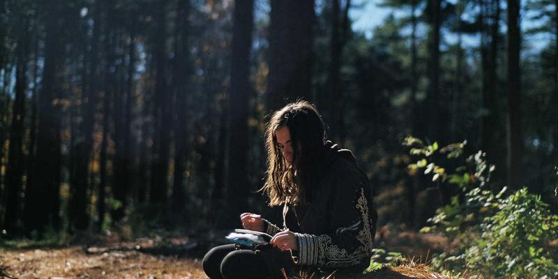 禅意设计：重塑男性时尚的日式风格哲学